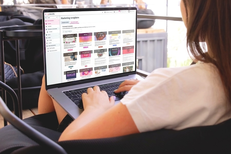 Using the SalonBiz platform