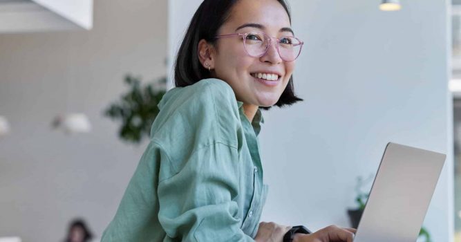 Woman laptop admin teal